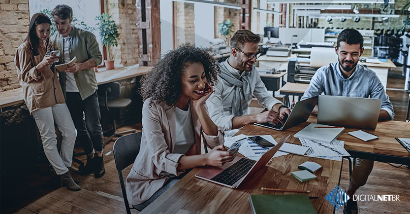 Hot Desk: conheça mais a respeito desse conceito