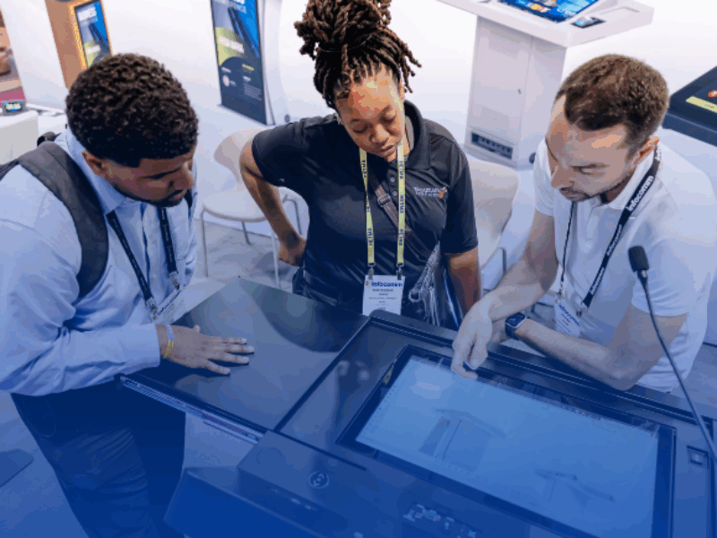 Explorando o futuro do AV corporativo: nossa imersão no InfoComm 2025 em Orlando