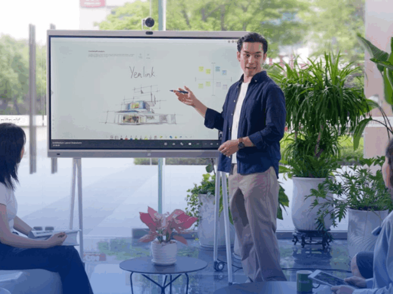 Salas inteligentes e integradas: adaptando o espaço físico ao modelo híbrido
