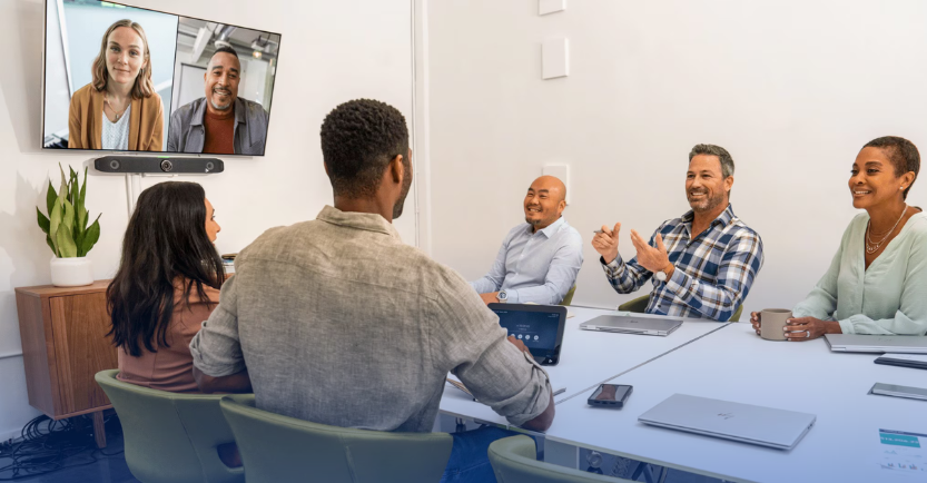 Como soluções integradas estão simplificando salas de reunião modernas?