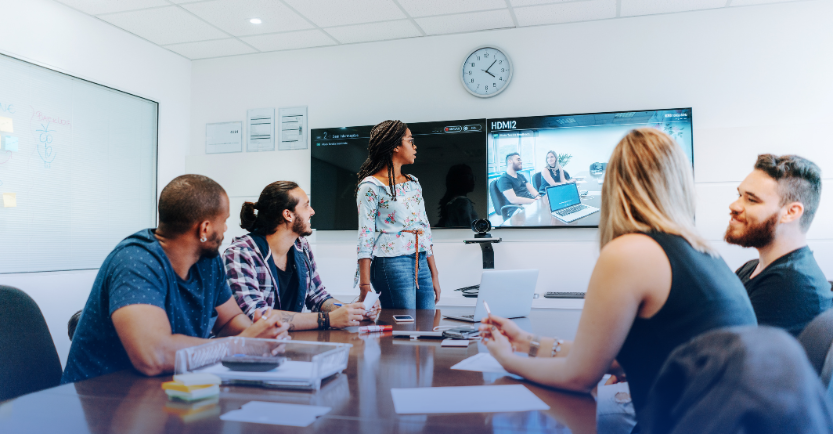 Sua sala de reunião está pronta para o modelo híbrido atual?